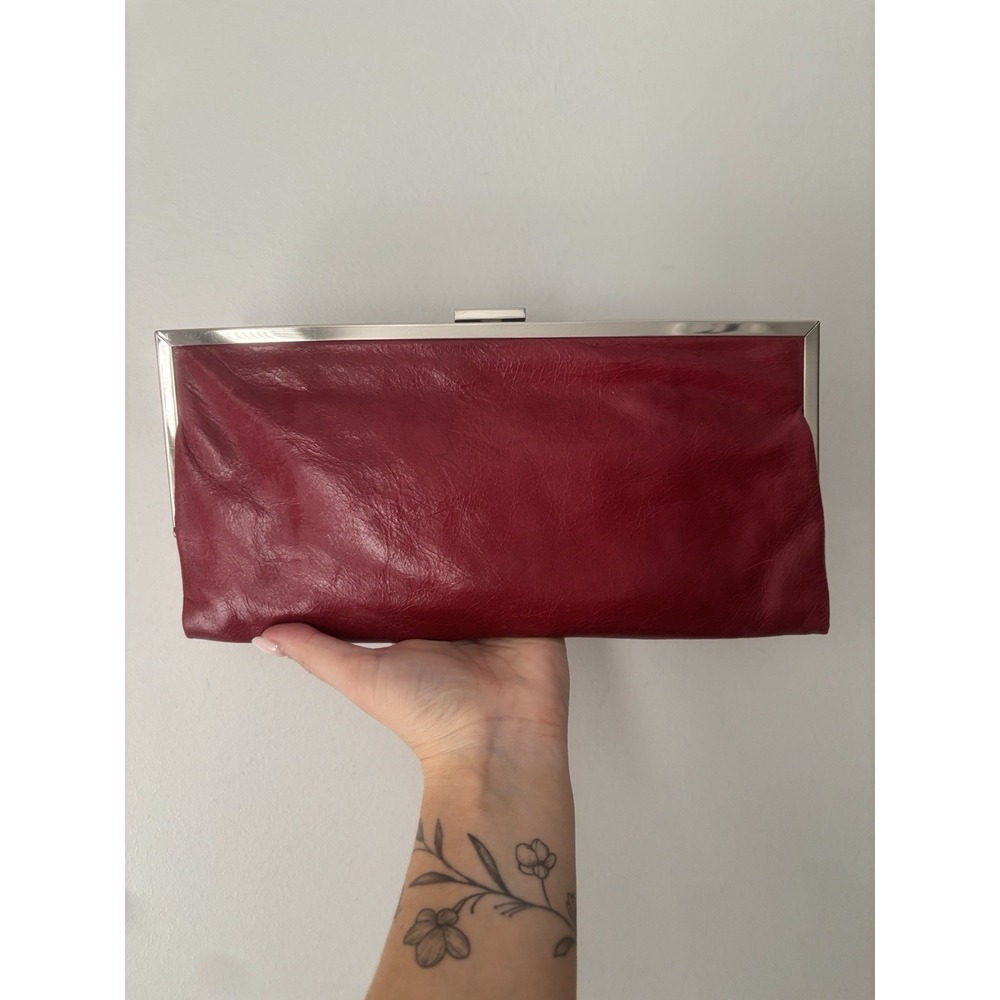 Hobo International Vintage Cherry Red Leather Double Frame Clutch Wallet - Picture 4 of 6